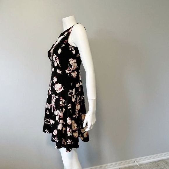 Lilly Morgan floral print fit and flare summer spring dress size small - Picture 4 of 10